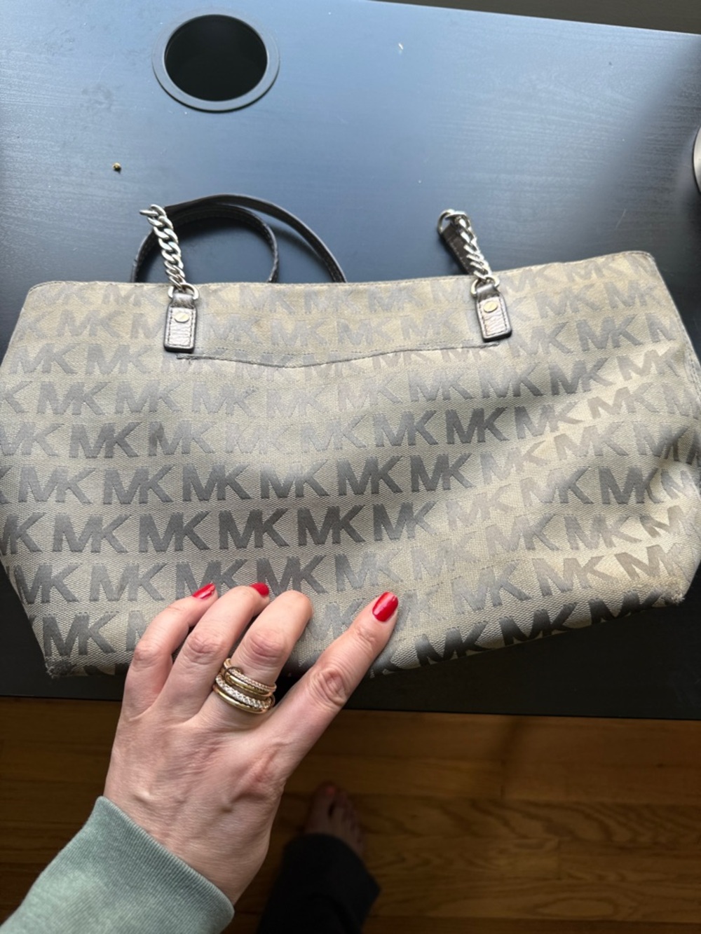Michael Kors Gray MK Logo Chain-strap Tote - Picture 11 of 11